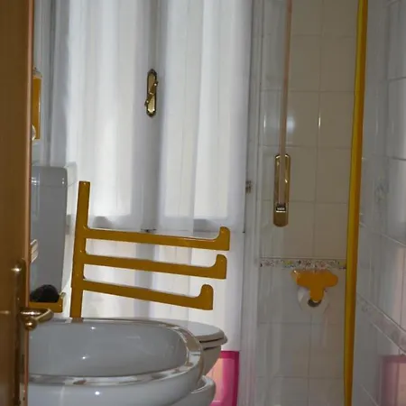 Bilocale Ad Una Pedalata Dal Mare Apartment Finale Ligure