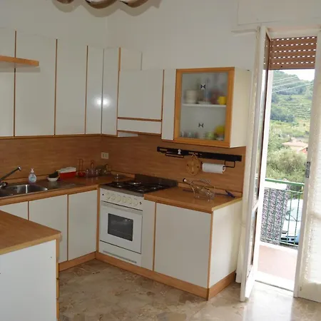 Bilocale Ad Una Pedalata Dal Mare Apartment Finale Ligure