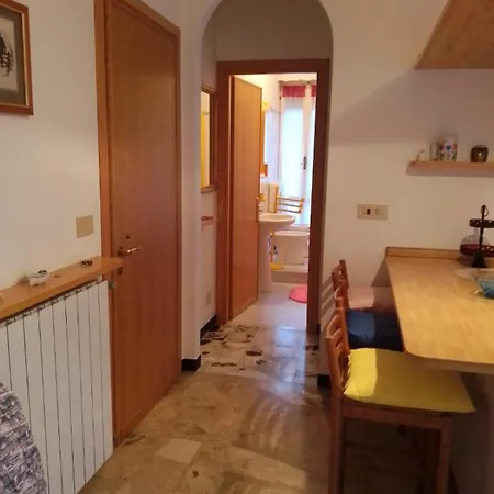 Bilocale Ad Una Pedalata Dal Mare Apartment Finale Ligure